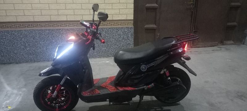 Retlayin sukutir