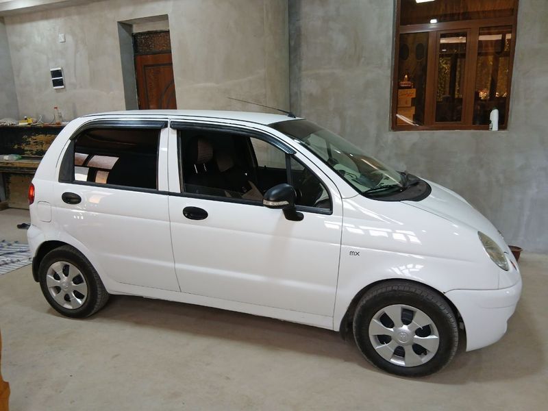 Matiz sotiladi 2013 benzin