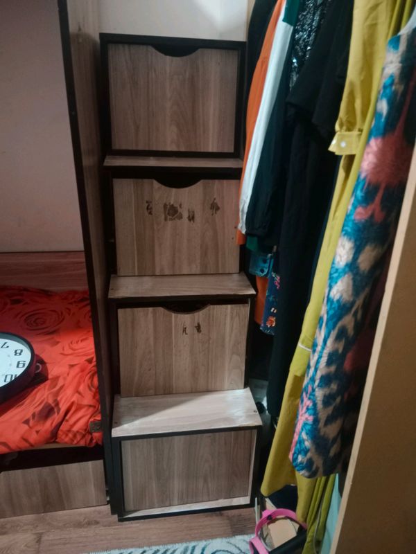 2 etajli kravat 2 etajli kravat