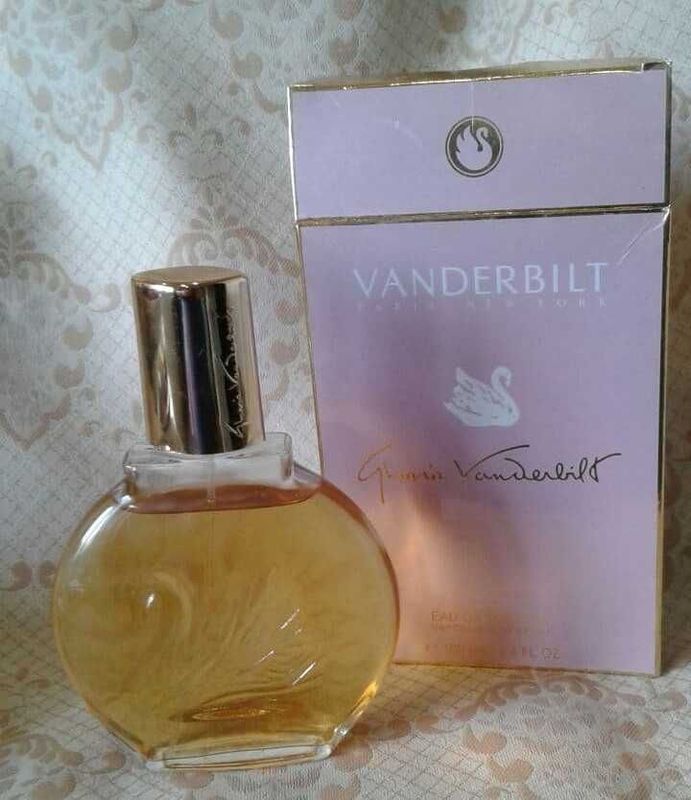 Духи Gloria Vanderbilt, Париж, 100 ml