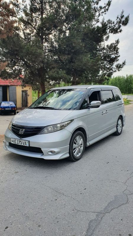Honda elysion 2010 Honda elysion 2010