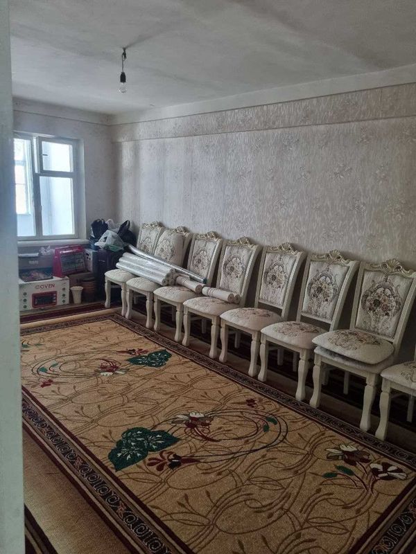 1-этажда 3 хонали уй сотилади