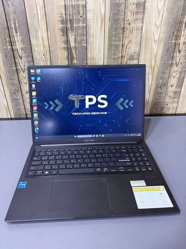 Asus VivoBook 16 Asus VivoBook 16