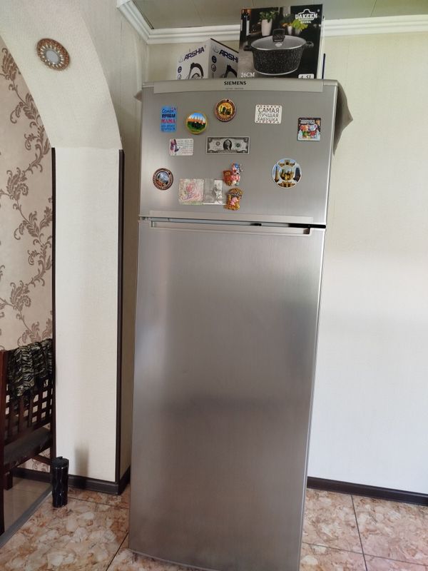 Продам холодильник Сименс Продам холодильник Сименс