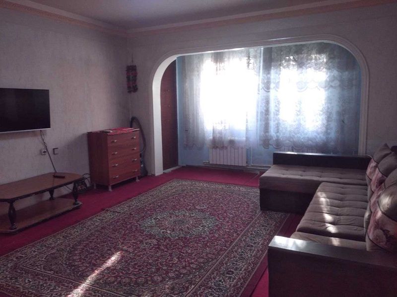 «ДРУЖБА НАРОДОВ», Метро 2-комнатная, 4 - СТУДЕНТАМ !