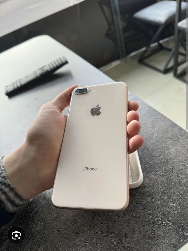 Iphone 8plus idealniy