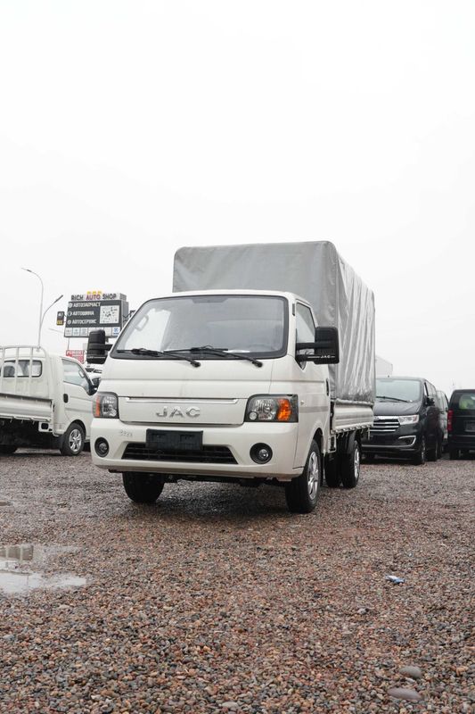 Ҳаракатга тайёр, юкка бардошли – JAC X200 билан ишингиз енгил бўлади! Ҳаракатга тайёр, юкка бардошли – JAC X200 билан ишингиз енгил бўлади!