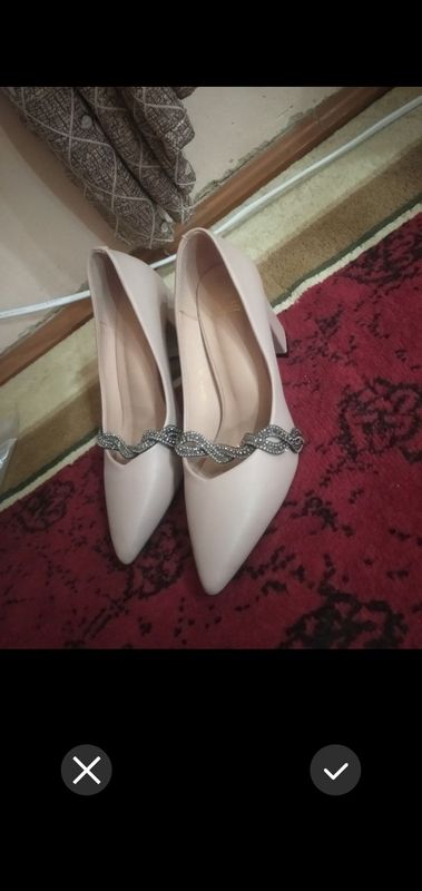 qizlarimiz kelinlarimiz uchun tufli kabluk