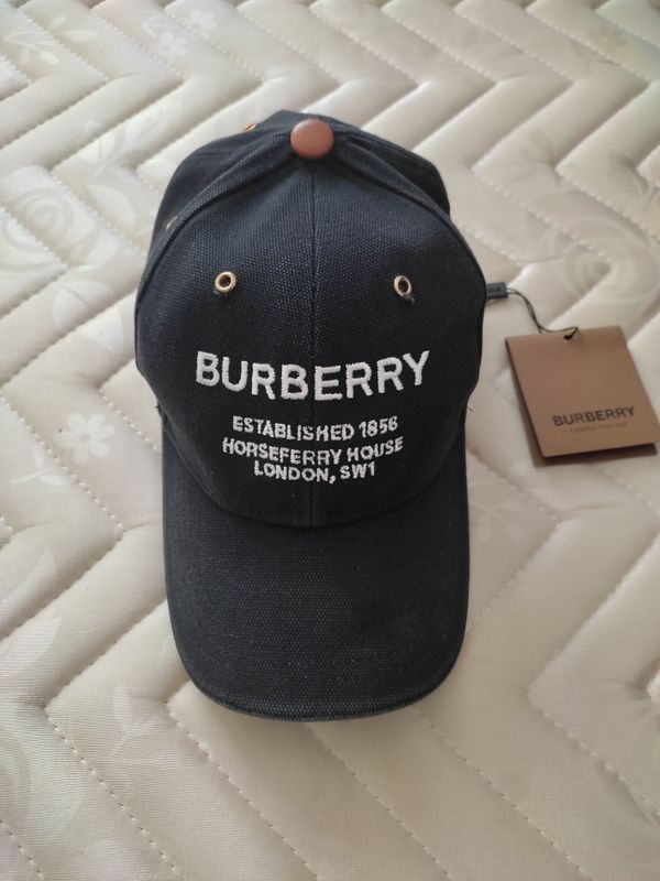 Бейсболка, BURBERRY оригинал Бейсболка, BURBERRY оригинал