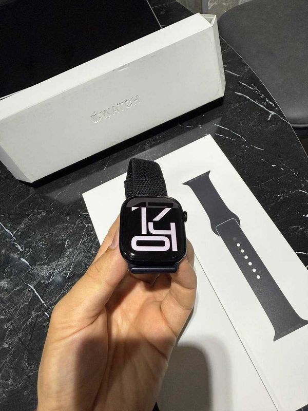 Apple Watch Series 10 (46 mm) Jet Black Apple Watch Series 10 (46 mm) Jet Black