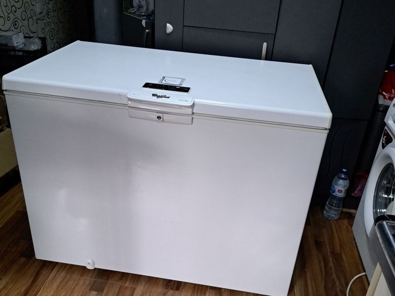 Продам морозильную ларь whirlpool Продам морозильную ларь whirlpool