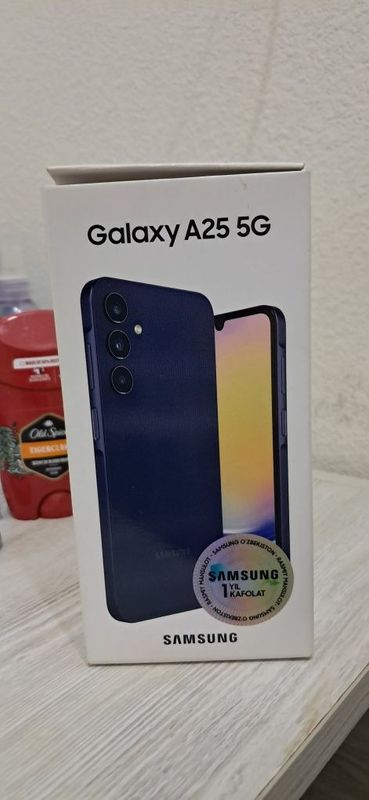 Продам срочно Samsung A25 128гб в идеальном состоянии цена 150 $