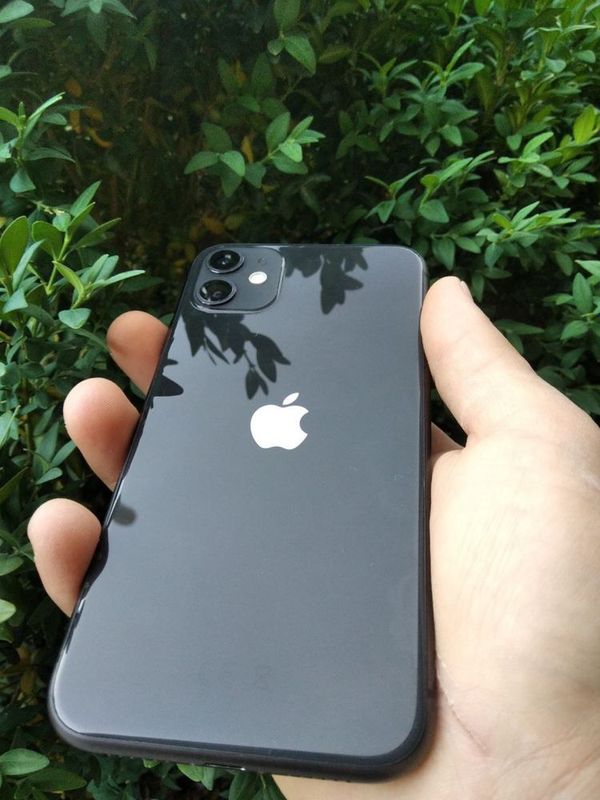 Iphone 11 sotiladi Iphone 11 sotiladi
