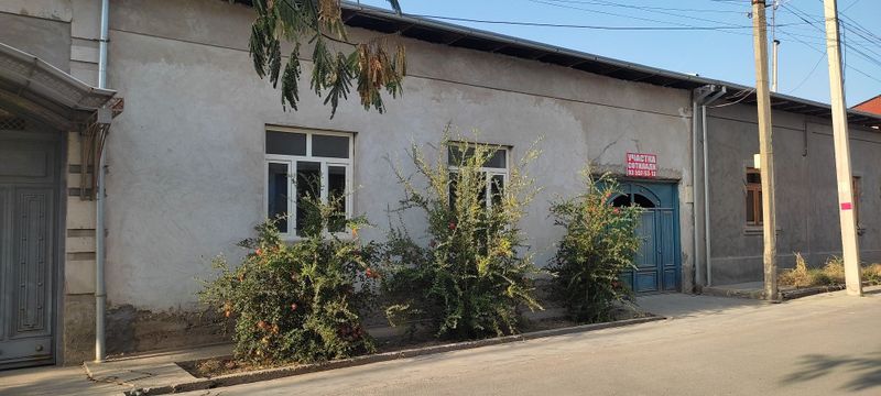 ЯНГИ курилган уй жой сотилади