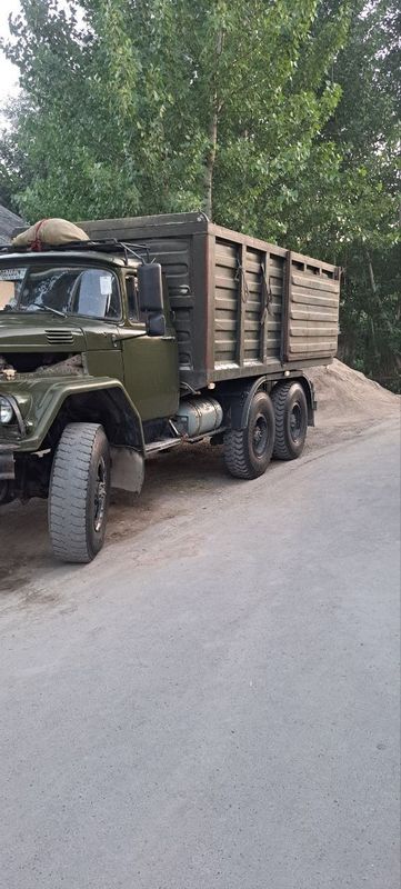 Zil 131 sotiladi Zil 131 sotiladi