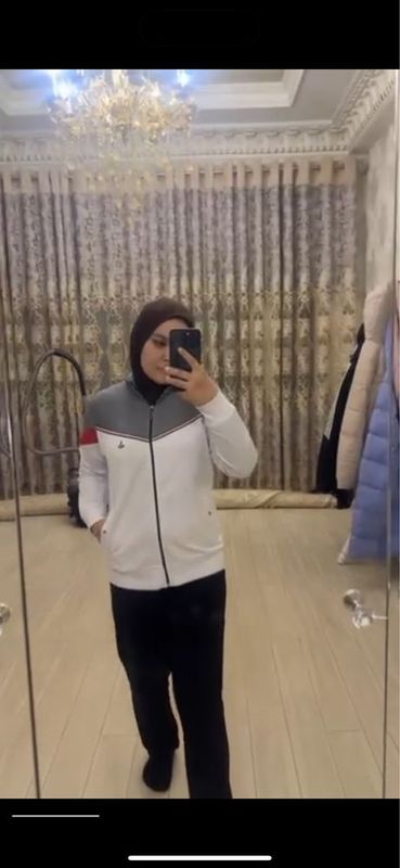 Spartivka yengi upakovkada. 4xl, 2xl, L Spartivka yengi upakovkada. 4xl, 2xl, L