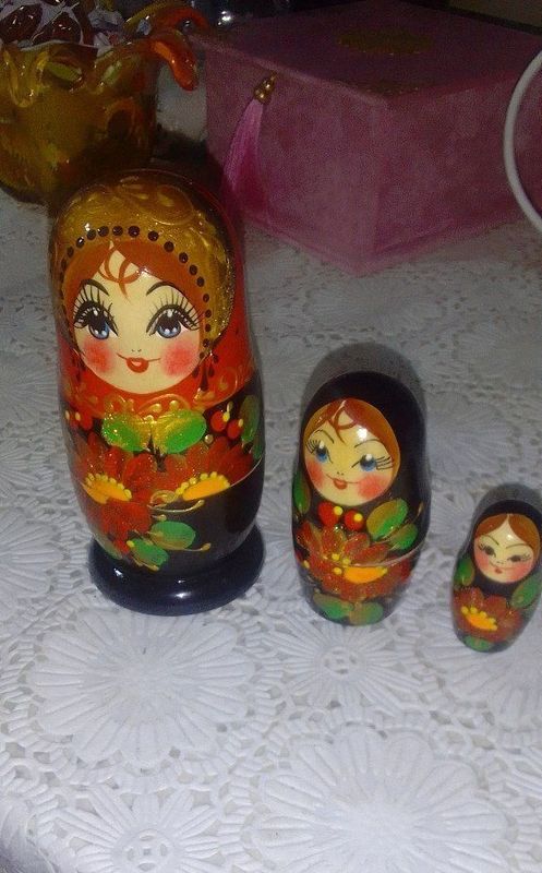 Прлдаются сувенирные матрешки Прлдаются сувенирные матрешки