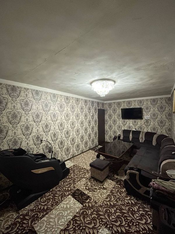 Продается квартира в Алмалыке рядом с кафе Star House Продается квартира в Алмалыке рядом с кафе Star House