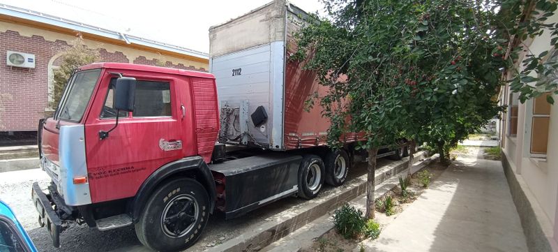 Kamaz sotiladi xalati zur ishga tayyor
