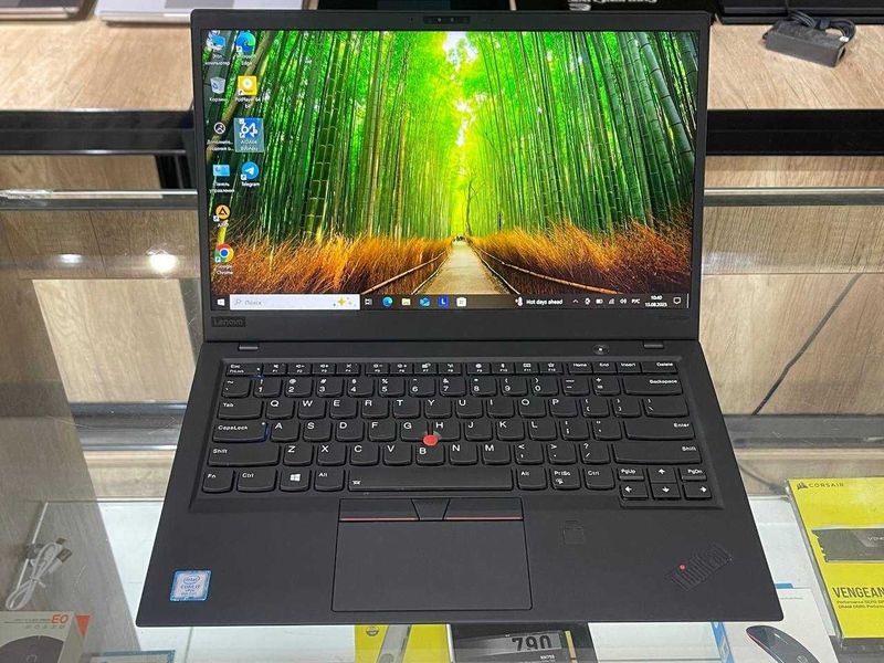 Lenovo ThinkPad X1 Carbon Gen 6 intel Core i7-8650U ram 16 ssd 512