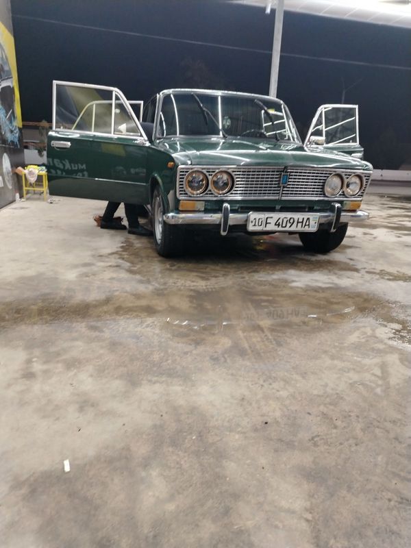 Vaz 2103 sotiladi kandyor bor