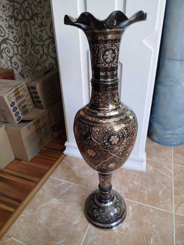 Индийские вазы 2 штуки Индийские вазы 2 штуки