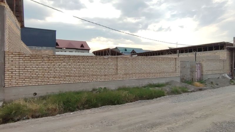 Қурилиши тугалланмаган Ҳовли зудлик билан сотилади! Қурилиши тугалланмаган Ҳовли зудлик билан сотилади!