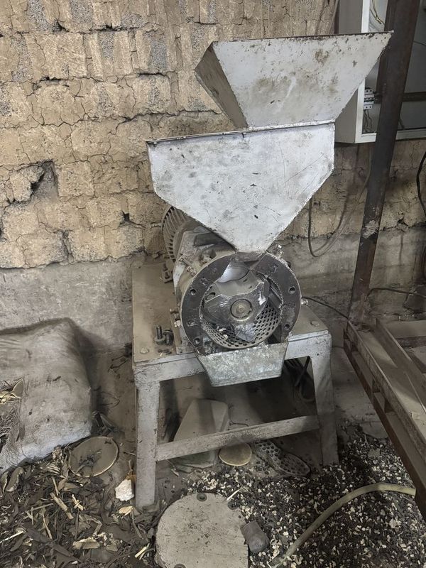 Дробилка ударная. 5,5kw. 1000 ob. В рабочем состоянии.