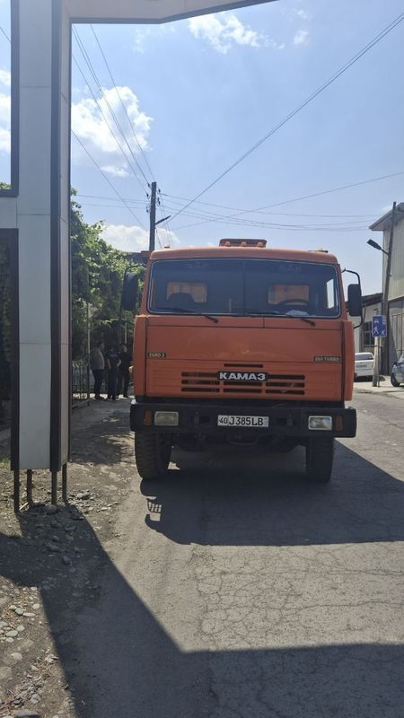 Kamaz euro yaxshi xolatda Kamaz euro yaxshi xolatda