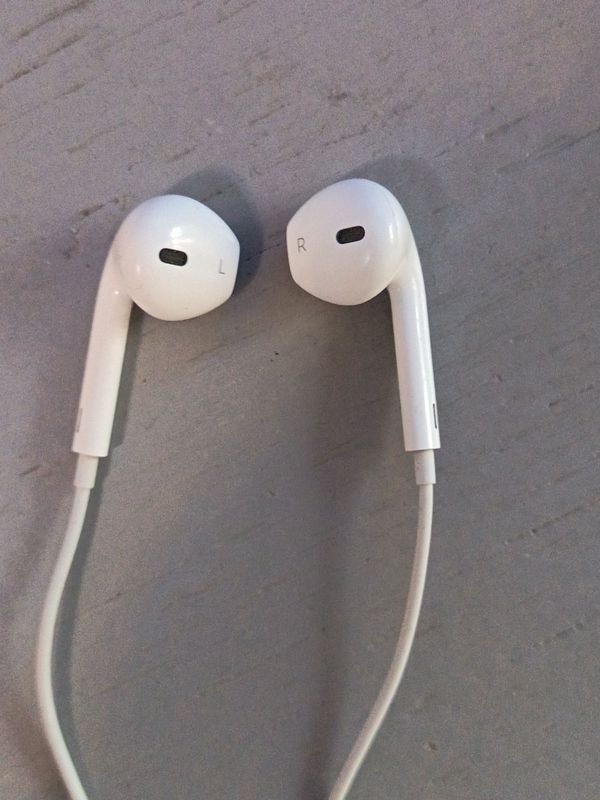 Iphone naushnik orginal lighting