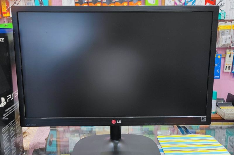 Монитор LG 22M35 Монитор LG 22M35