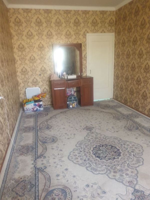 Yangi bozor oldida Qizlani ijaraga qoyaman