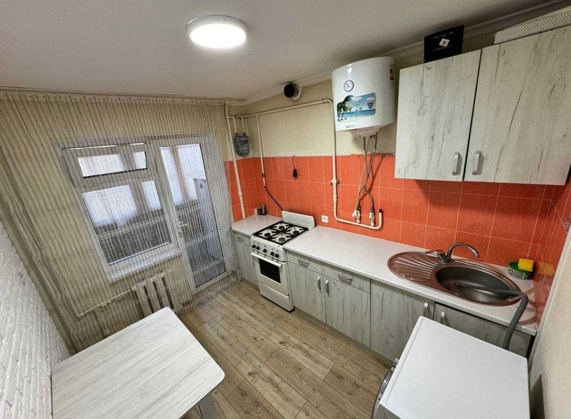Аренда! Электроаппарат 1/4/5, 30м2