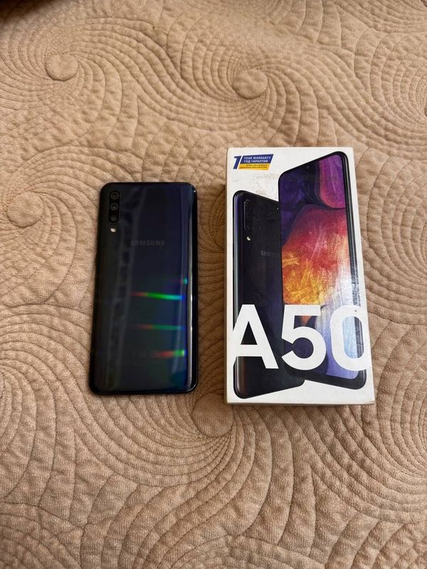 Samsung A50 обмен iPhone 7 ва ундан тепа моделлага Samsung A50 обмен iPhone 7 ва ундан тепа моделлага