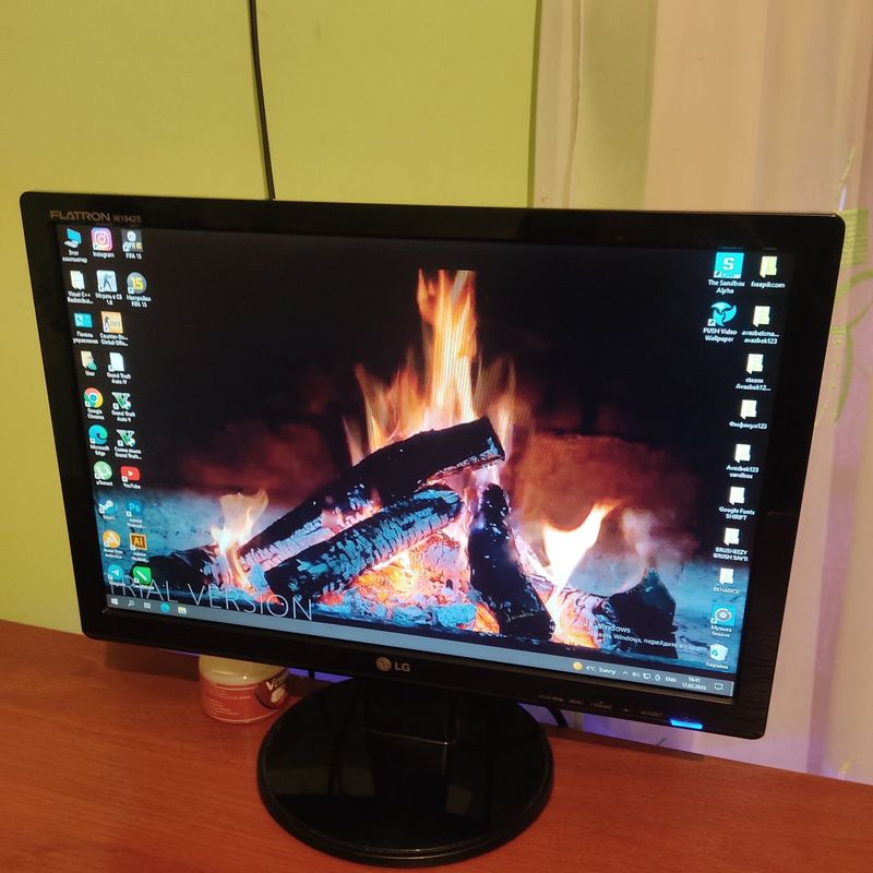 Monitor LG Flatron 19. Ideal