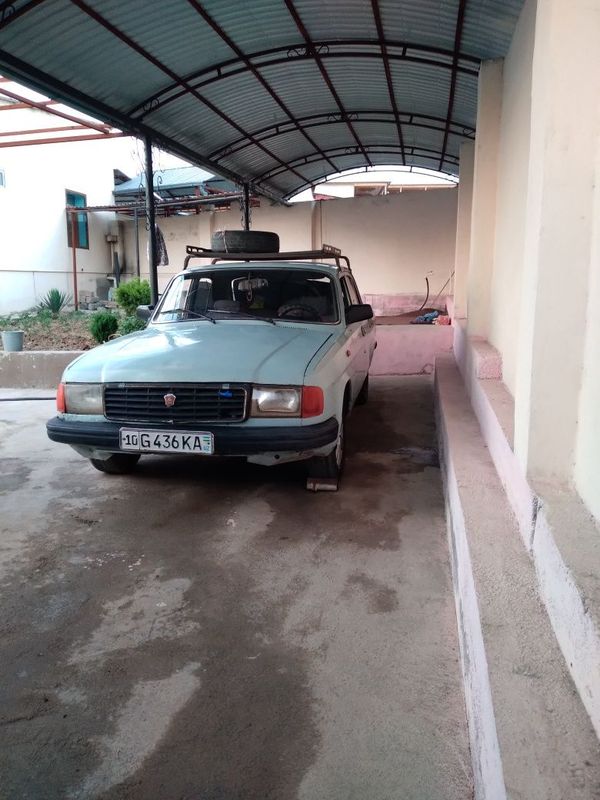 Volga gaz 3129 sotiladi Volga gaz 3129 sotiladi