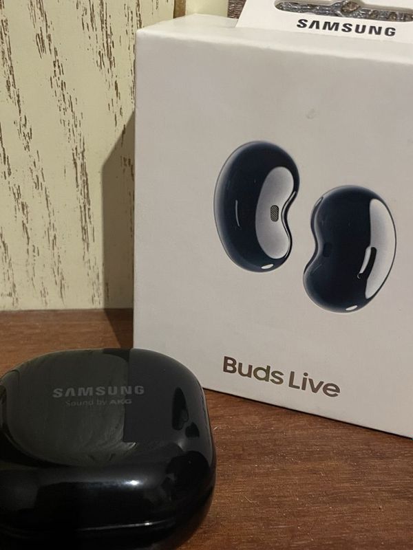 Galaxy Buds Live Galaxy Buds Live