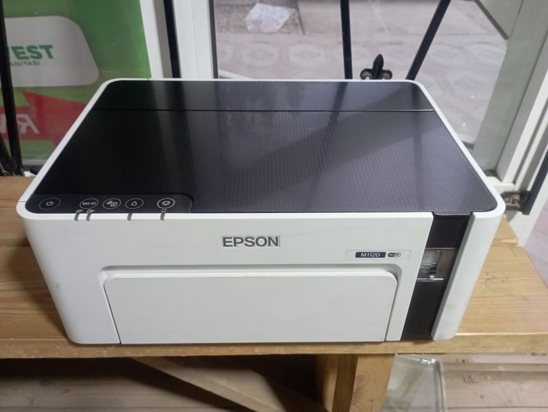 E p s o n M 1120 E p s o n M 1120