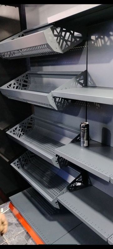 Stelaj magazinlar uchun vitrina xaladilnik