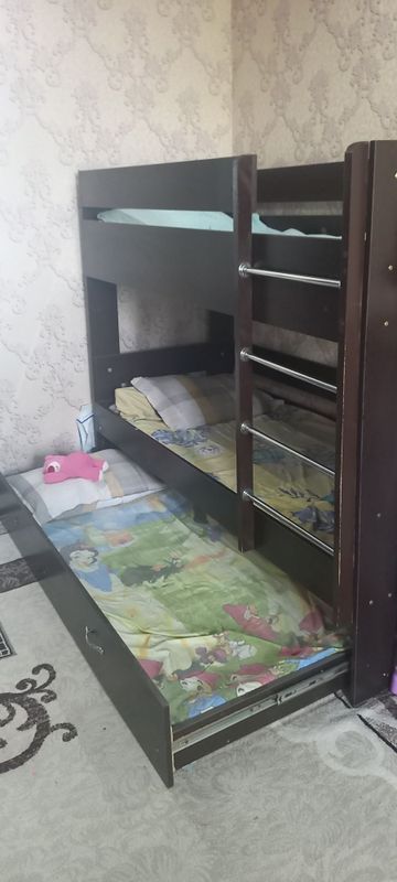 Bolalar uchun krovat Bolalar uchun krovat