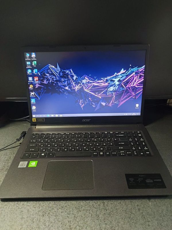 Acer notebook sotiladi Acer notebook sotiladi
