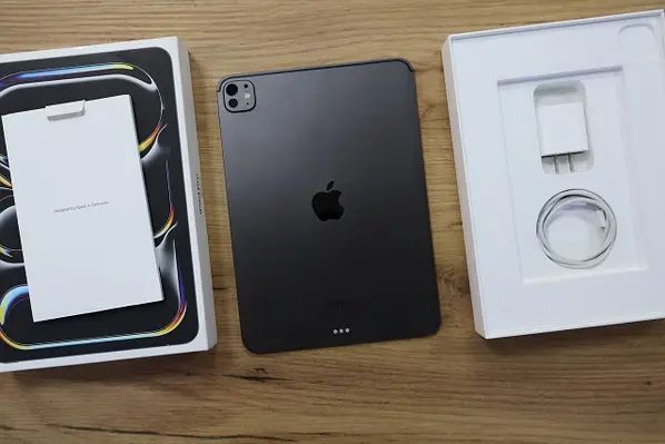 Prodam Idyal Ipad Pro 11 m4 256GB wi 100%