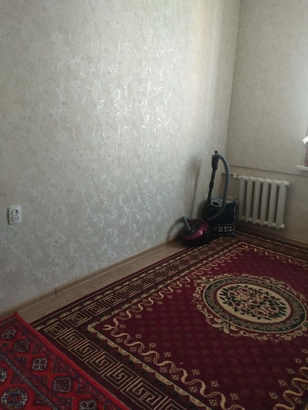 3 xonali 1 xonasiga 4 talaba qiz quyaman
