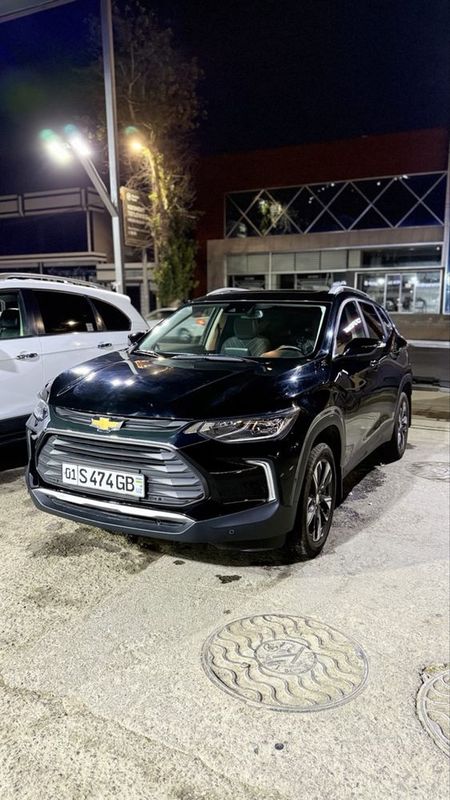 Tracker 2 Premier Turbo sotiladi