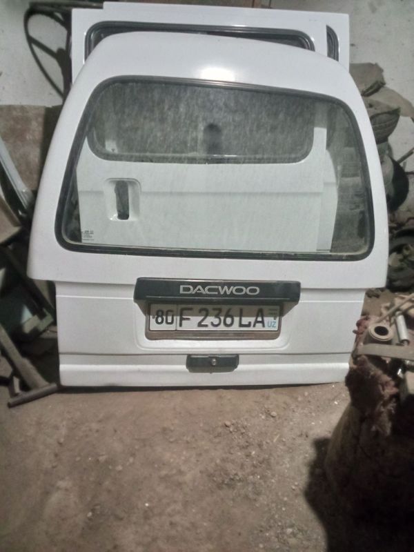 Дамас 2 ешик том капот бор