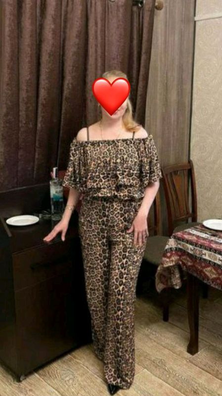 Женский комбинезон Женский комбинезон