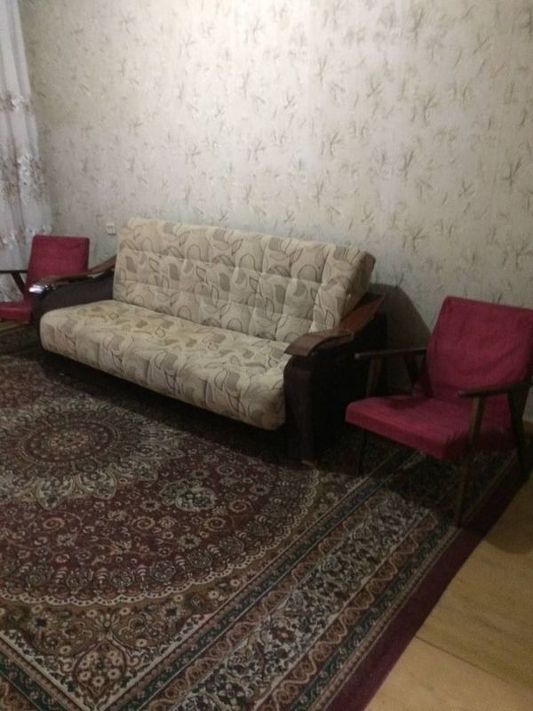 Сдам Феруза массив кафе Балик 2 комнатный Сдам Феруза массив кафе Балик 2 комнатный