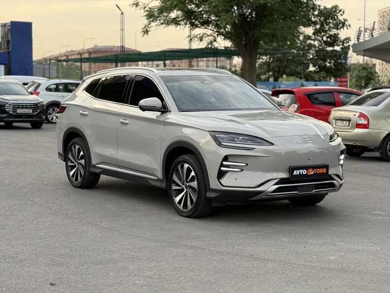 Продаётся BYD Song Plus Champion 2023 года Продаётся BYD Song Plus Champion 2023 года