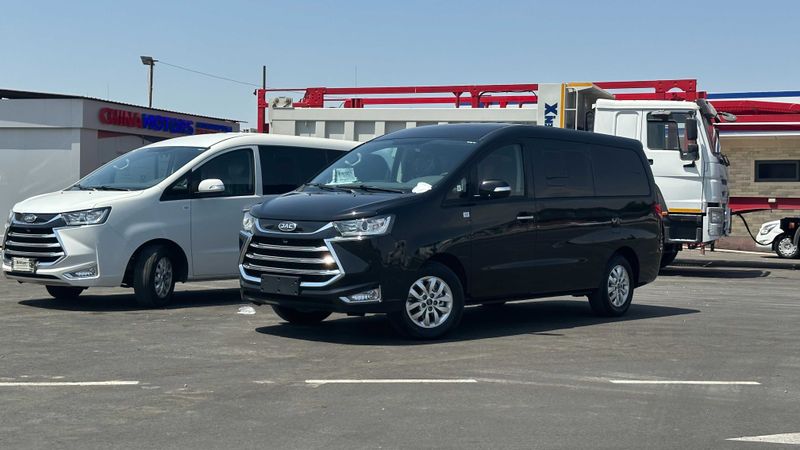 JAC M4 - Янги авлод минивени сизни кутмоқда! JAC M4 - Янги авлод минивени сизни кутмоқда!