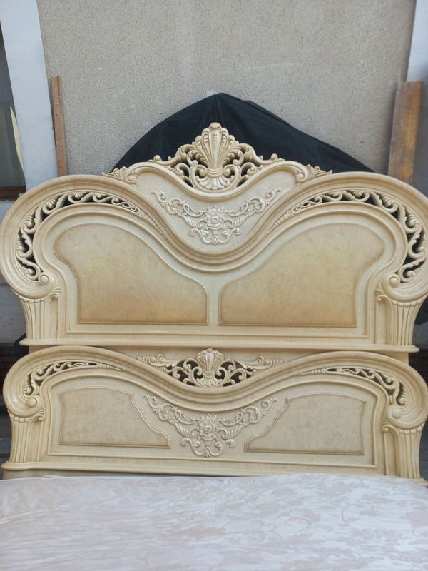 Продам кровать для спальни